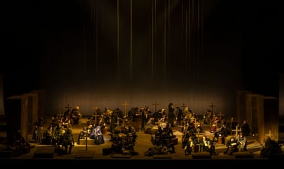 Les Arts reflexiona sobre la guerra con 'Il trovatore'