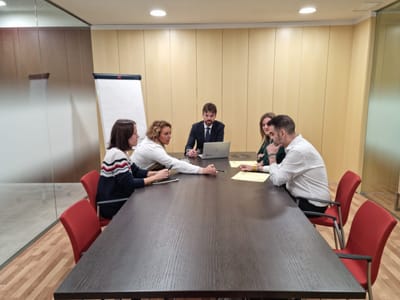 El Sabadell crea dos centros de proximidad para los afectados por la DANA