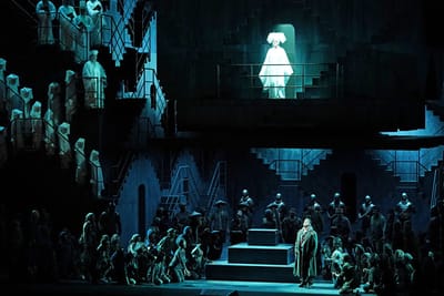 Les Arts tira la casa por la ventana en su XX aniversario