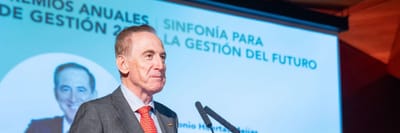 Huertas une a Rosalía con la gestión del éxito