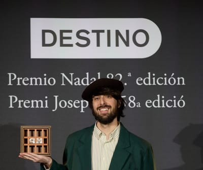 David Uclés muestra 'La ciudad de las luces muertas'