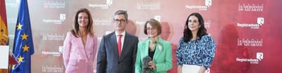 Los Registradores premian a la Universidad