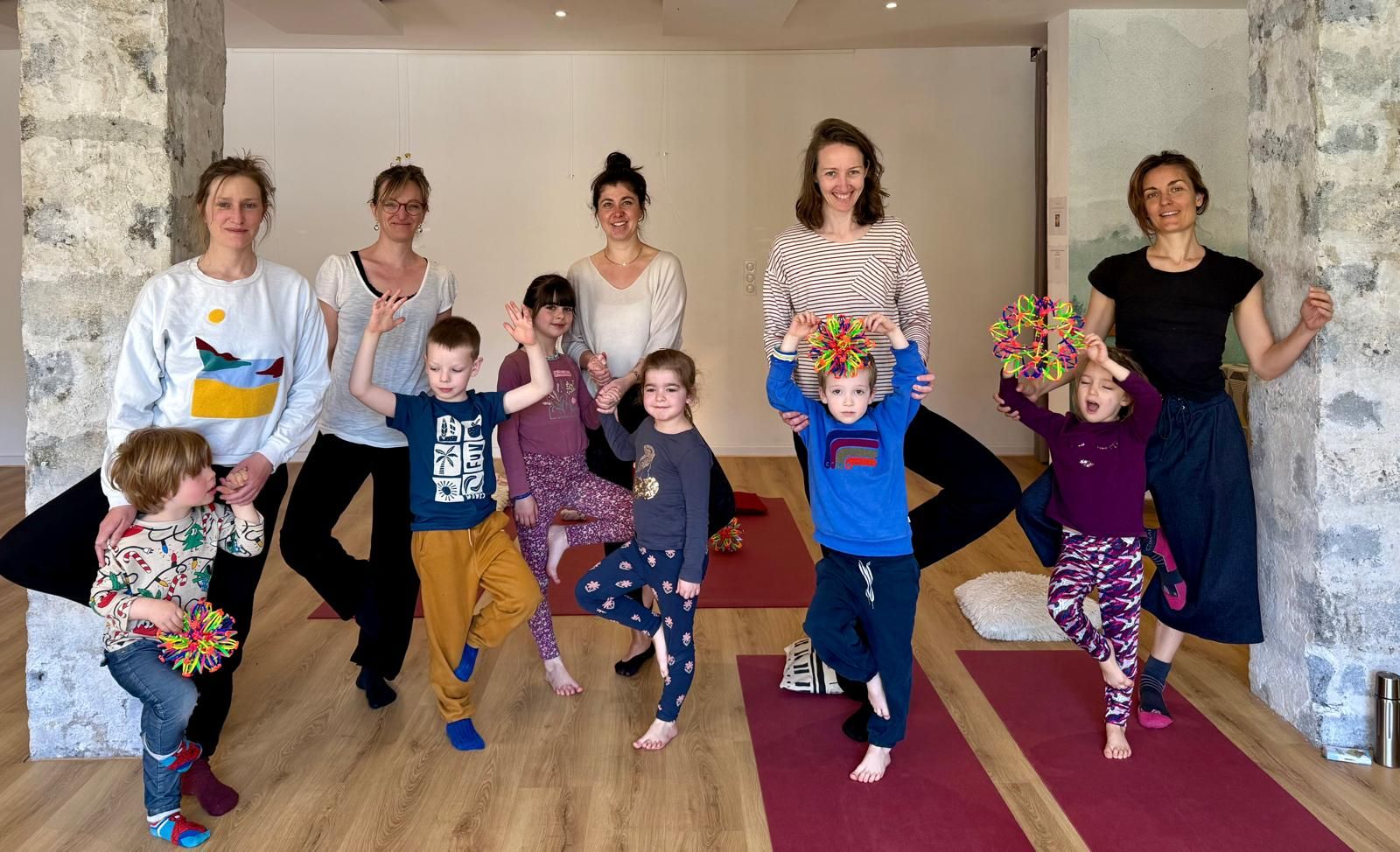 Atelier Yoga Parents Enfants Dieulefit Salle L'inspir