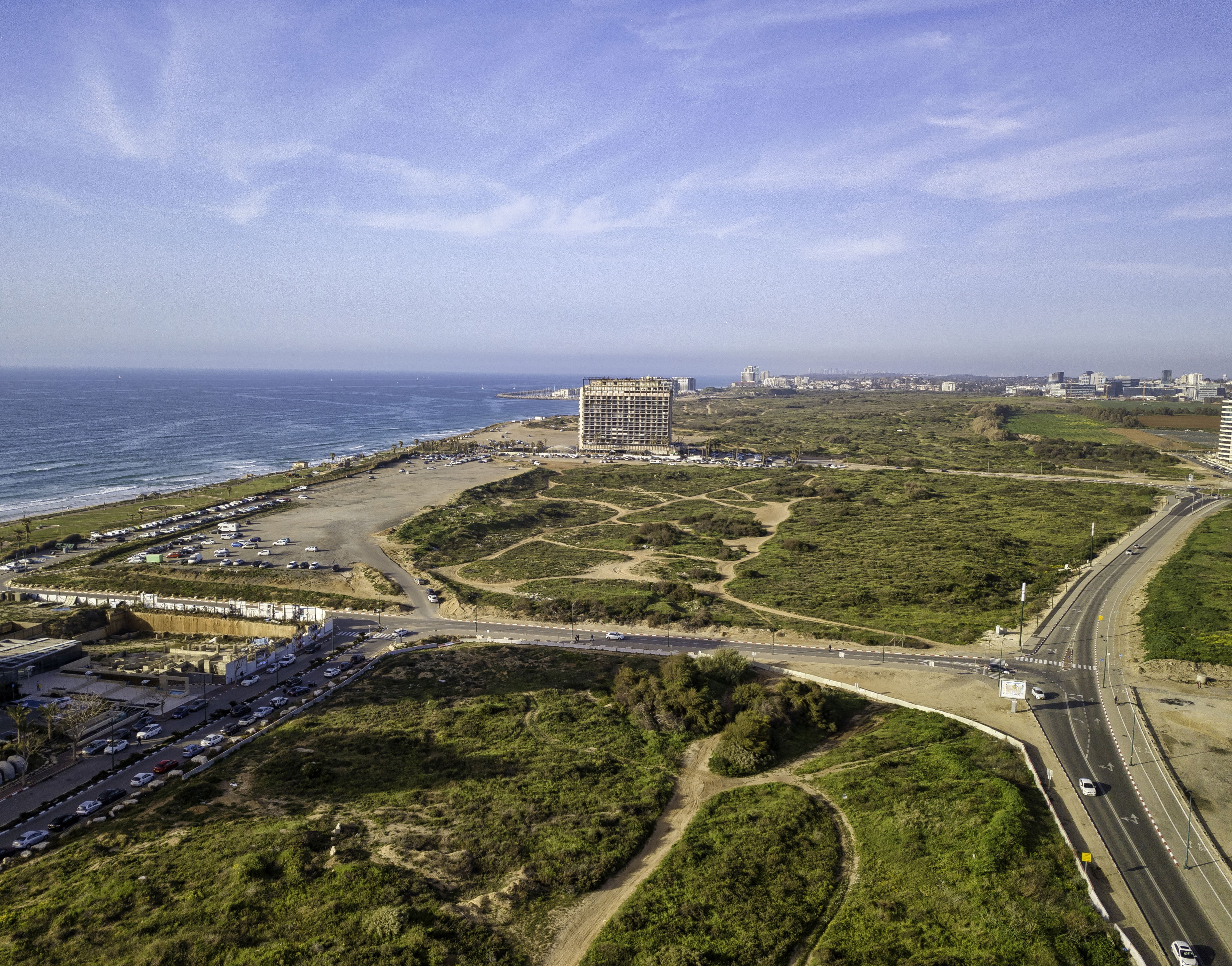 מנדרין תל אביב, דירות להשכרה ולמכירה