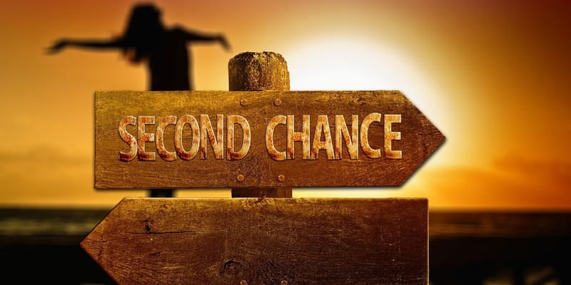 Az Ismétlődések Valóban Elakadások Lennének vagy Életünk Újabb Lehetőségei?