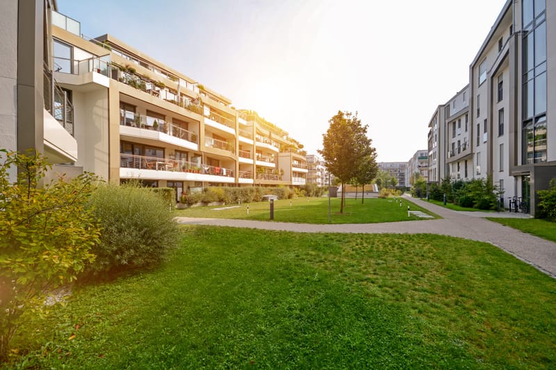 Lakópark- és Létesítményüzemeltetés