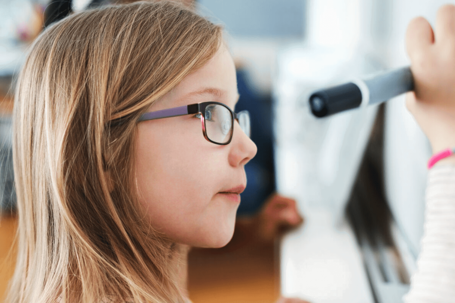 Stellest, Myocare, Misight lencsék rövidlátó gyerekeknek