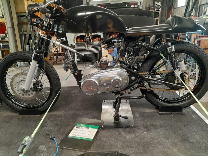 Royal Enfield - Fully Restored