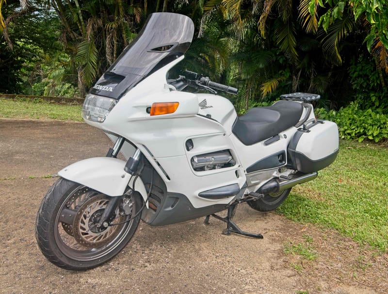 2002 Honda ST1100 V4