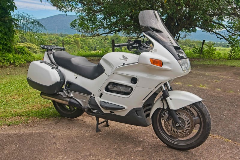 2002 Honda ST1100 V4