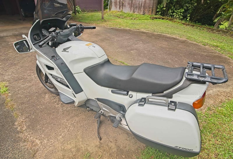 2002 Honda ST1100 V4