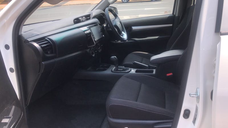 TOYOTA HILUX 2,4 GD6