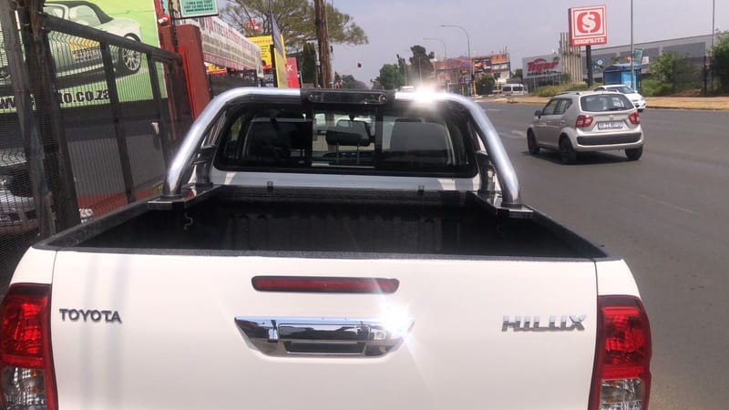 TOYOTA HILUX 2,4 GD6