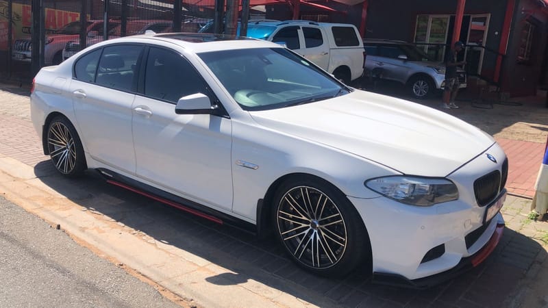 BMW 5 SERIES