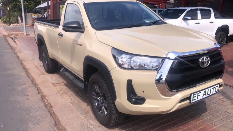 TOYOTA HILUX 2,4 GD6