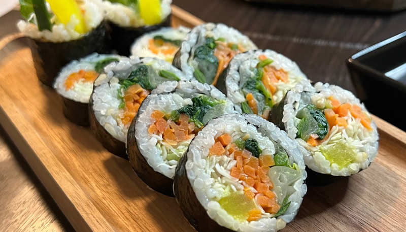 Vegetable without eggs-Vegan Kimbap