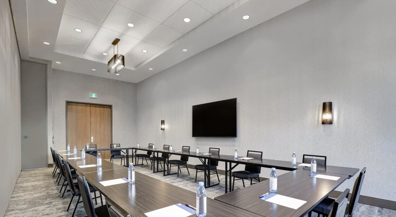 Wallpaper Installation