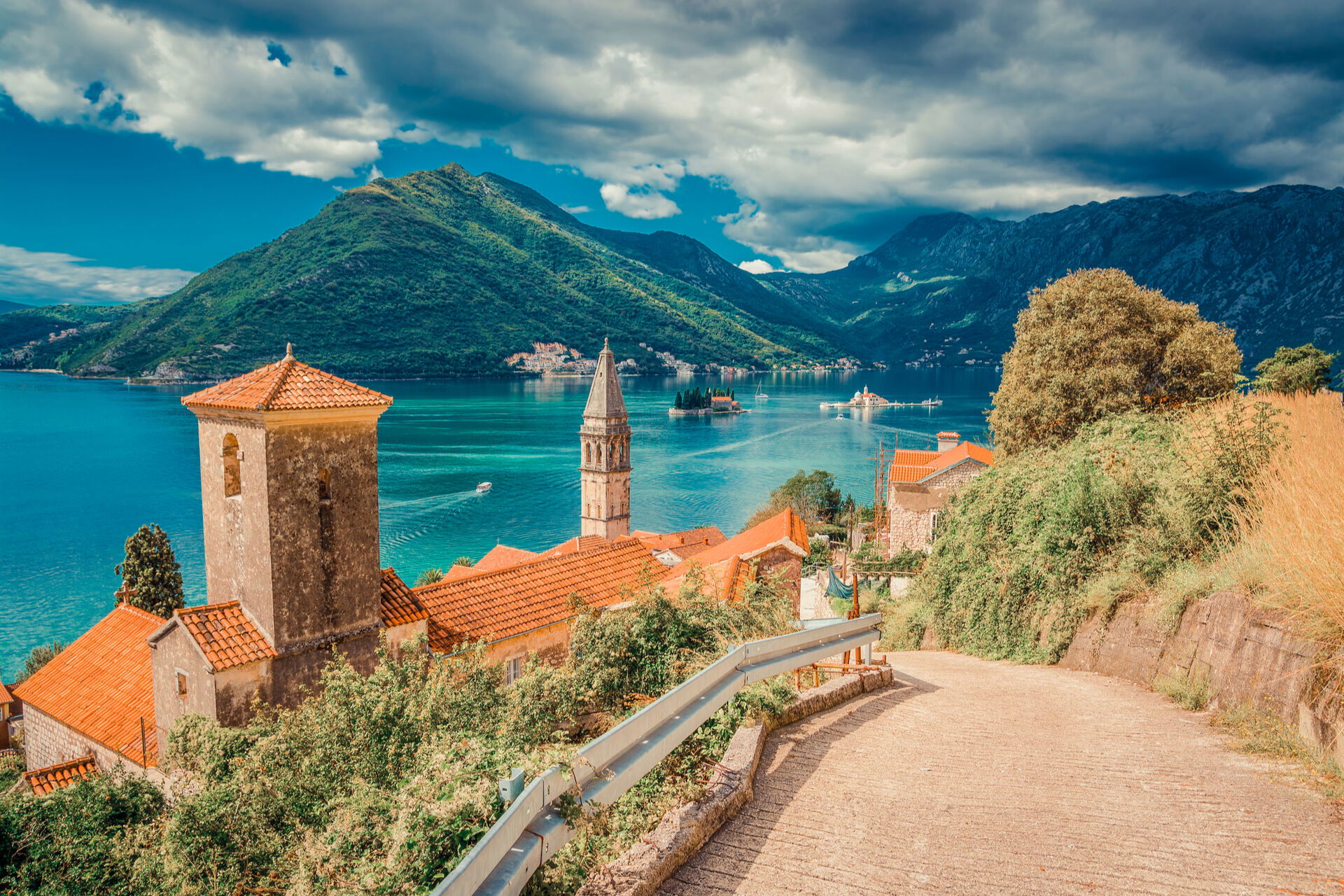 További információk. 