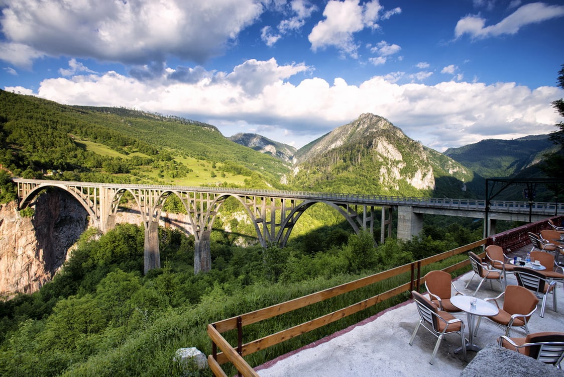 További információk. 