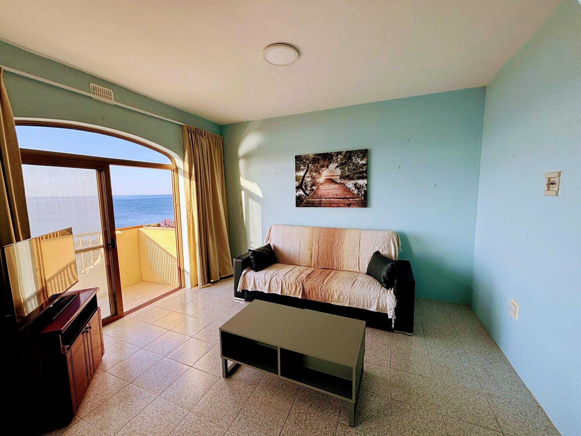 SeaView Sunsets Apartment