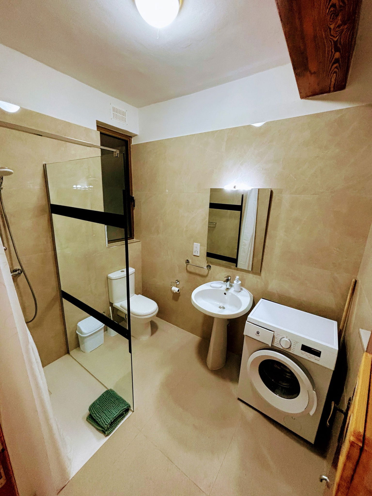 SeaView Sunsets Apartment