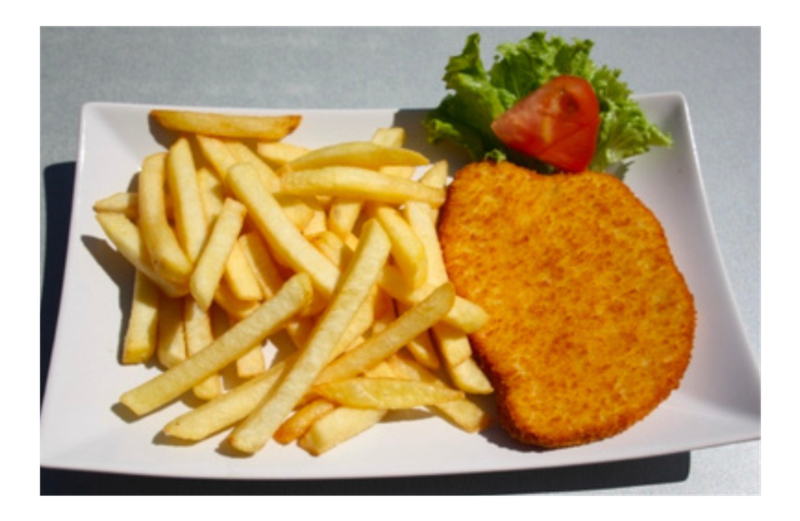 Cotoletta di pollo e patatine fritte*