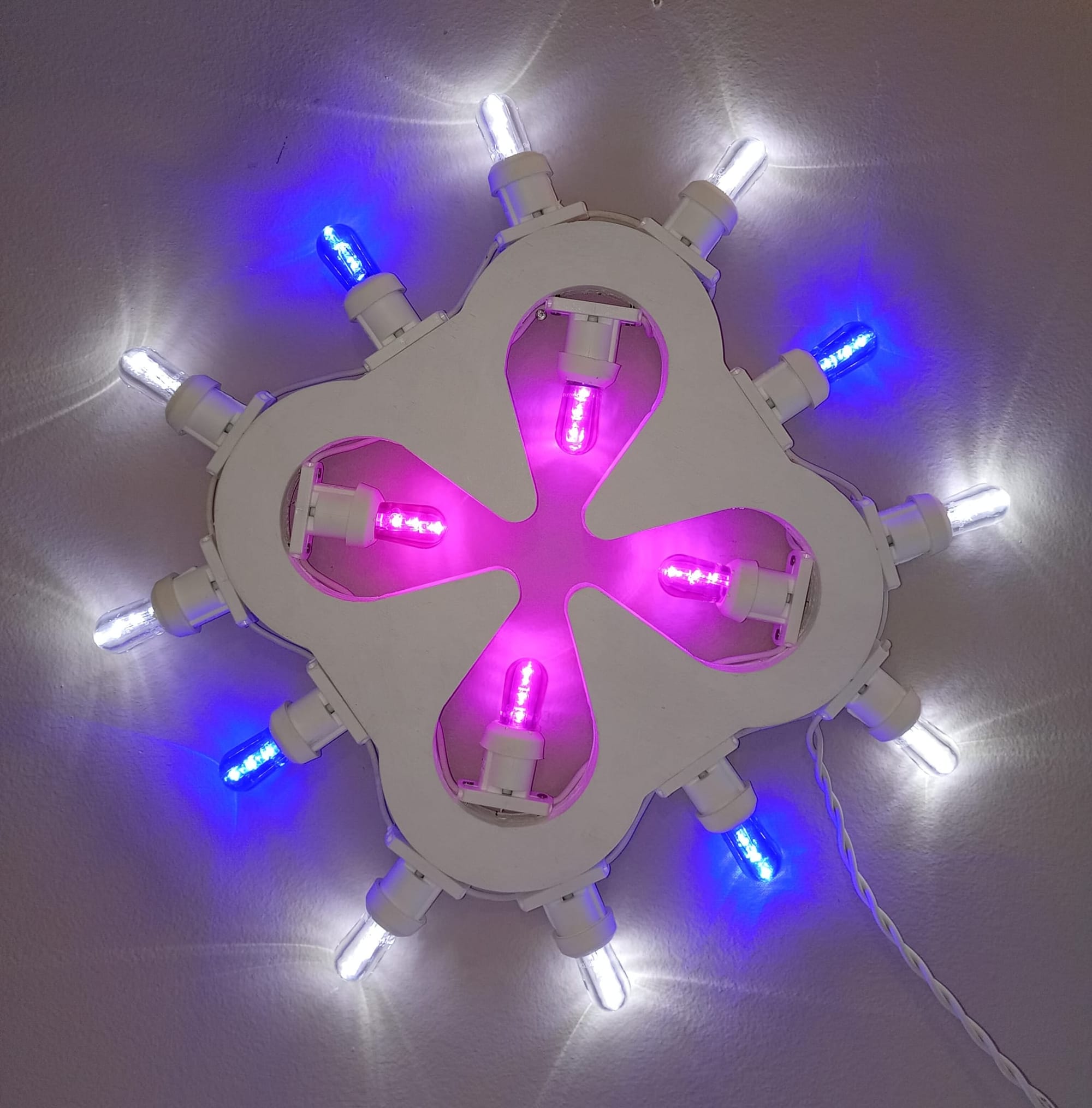 Gothique – 16 ampoules LED