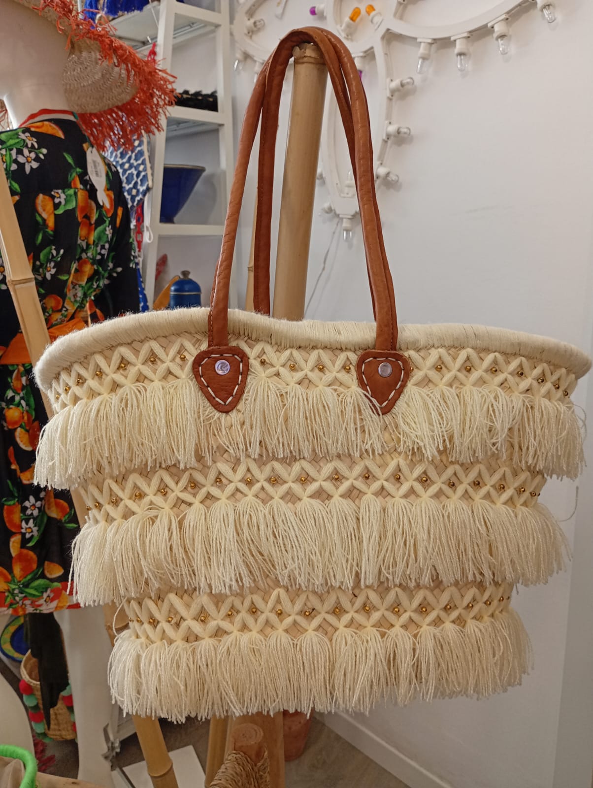 Sac en paille à franges blanches – Mer et Promenade