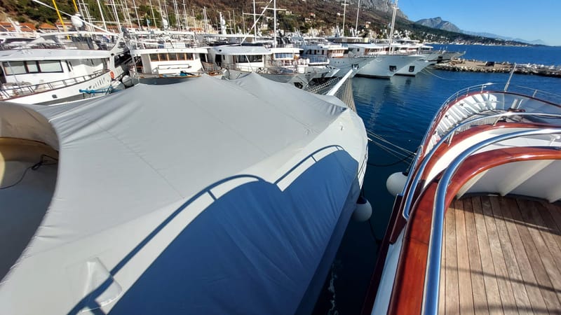 Zašto velika pokrivala propadaju već nakon prve zime