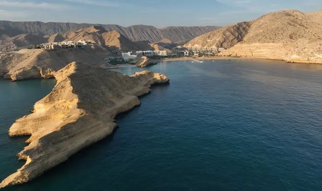 زندگی-در-خلیج-مسقط-بی