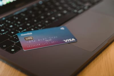 Карты белорусских банков, работающие за границей в 2026 году