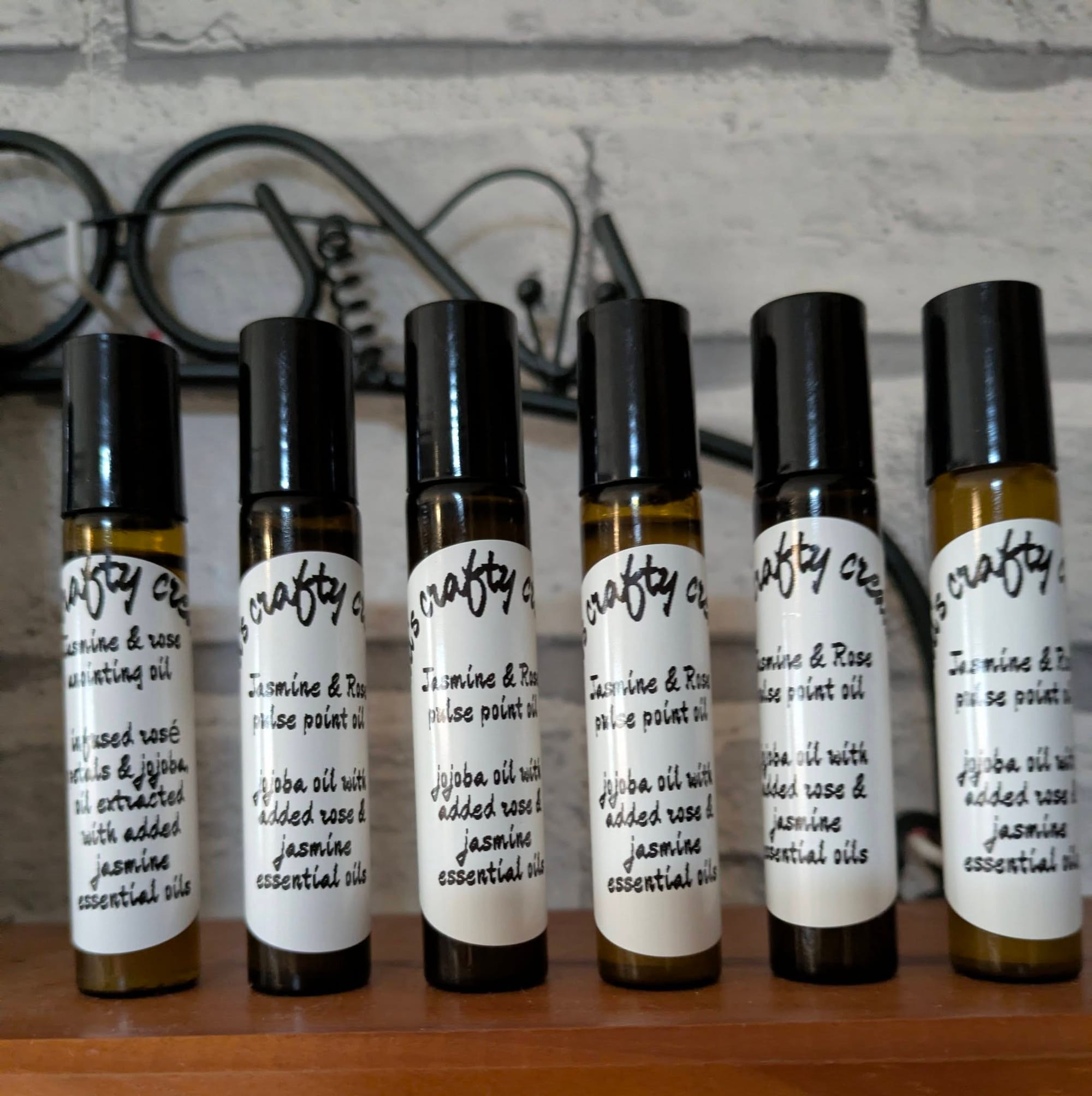 Jasmine & Rose perfumed pulse point oil