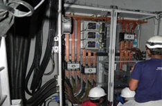 تنفيذ أعمال الكهرباء المنزلية والصناعية في الرياض | فنيون معتمدون