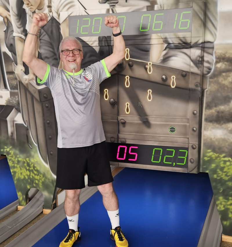 Manfred Romahn                                     Ehrenvorsitzender