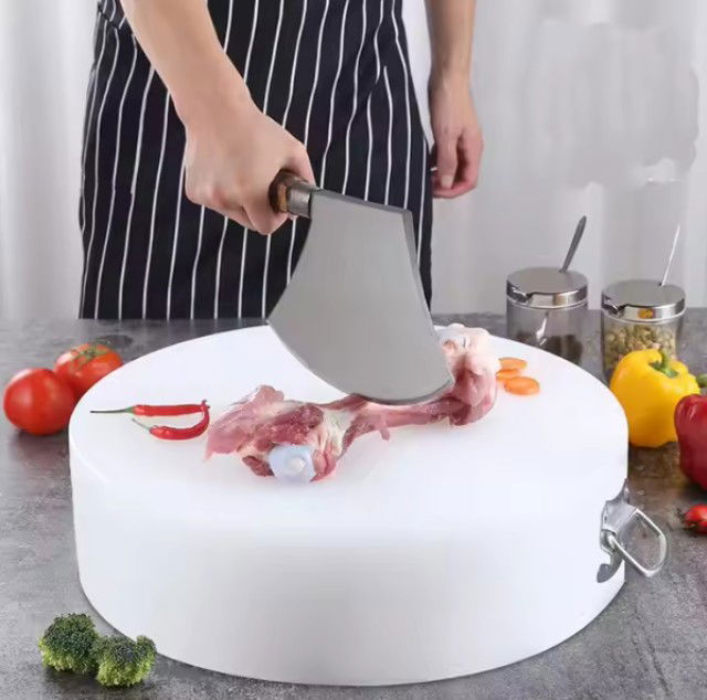 Thớt nhựa chặt thịt: Tìm hiểu về chất liệu nhựa an toàn