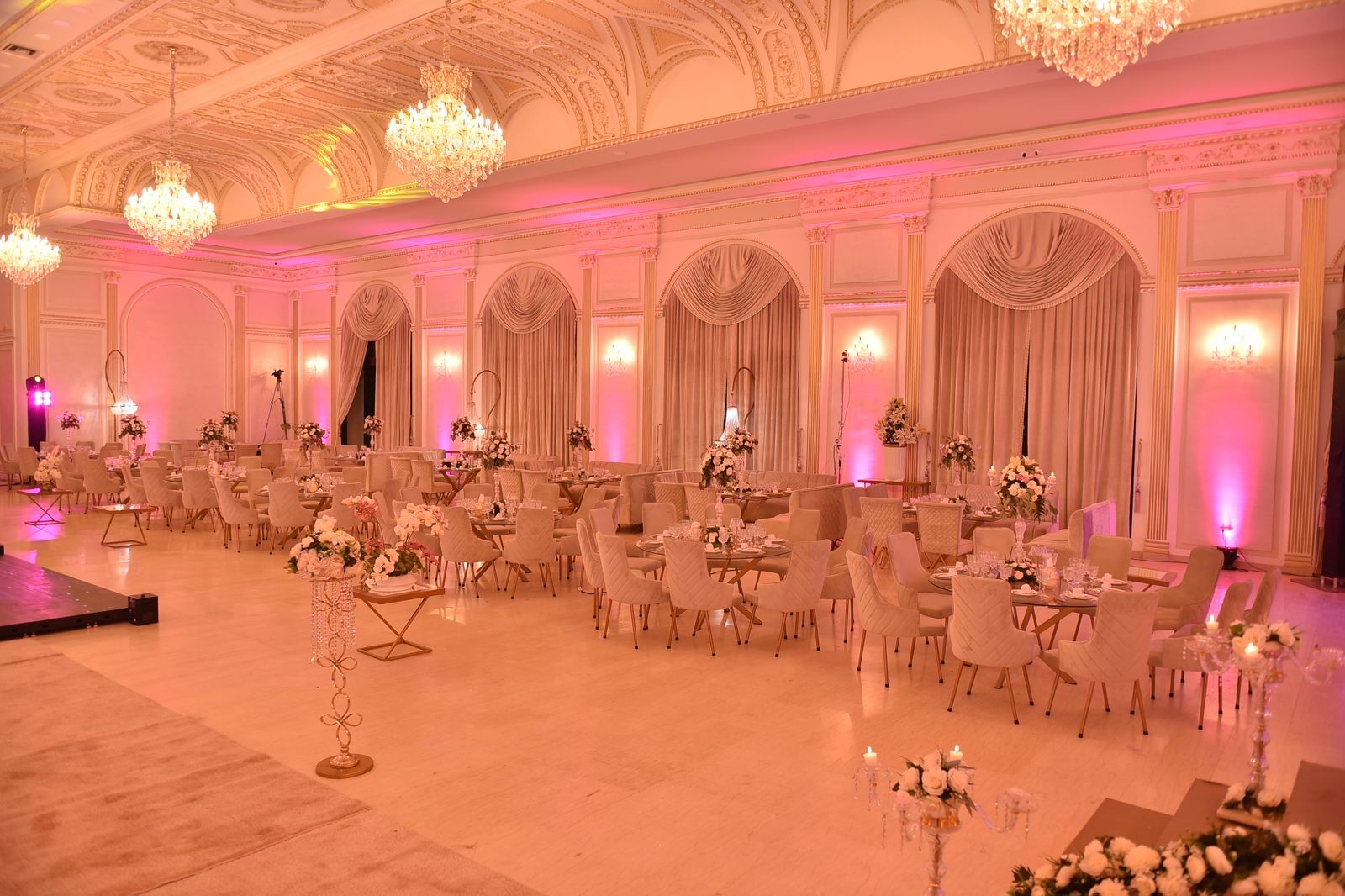 VOS STRUCTURES SUR MESURE