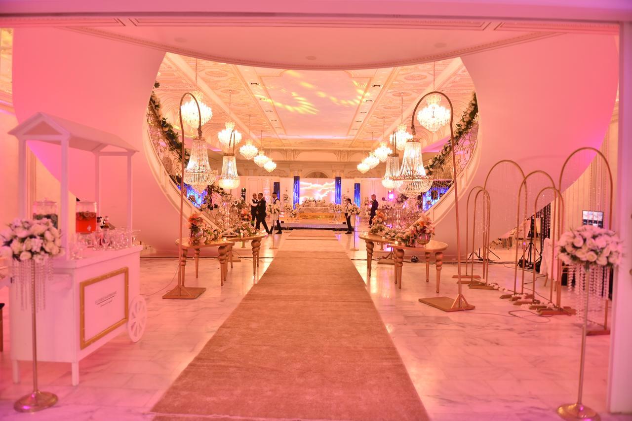 VOS STRUCTURES SUR MESURE