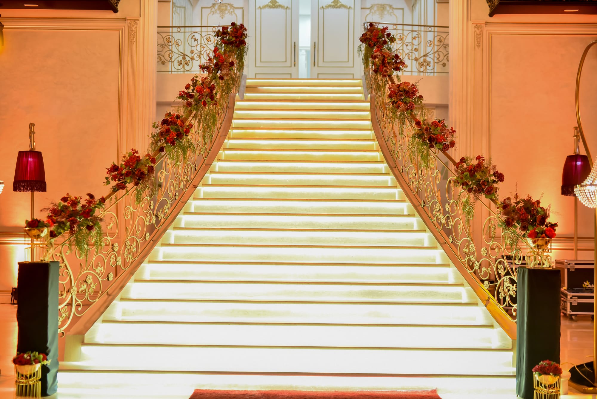 VOS STRUCTURES SUR MESURE