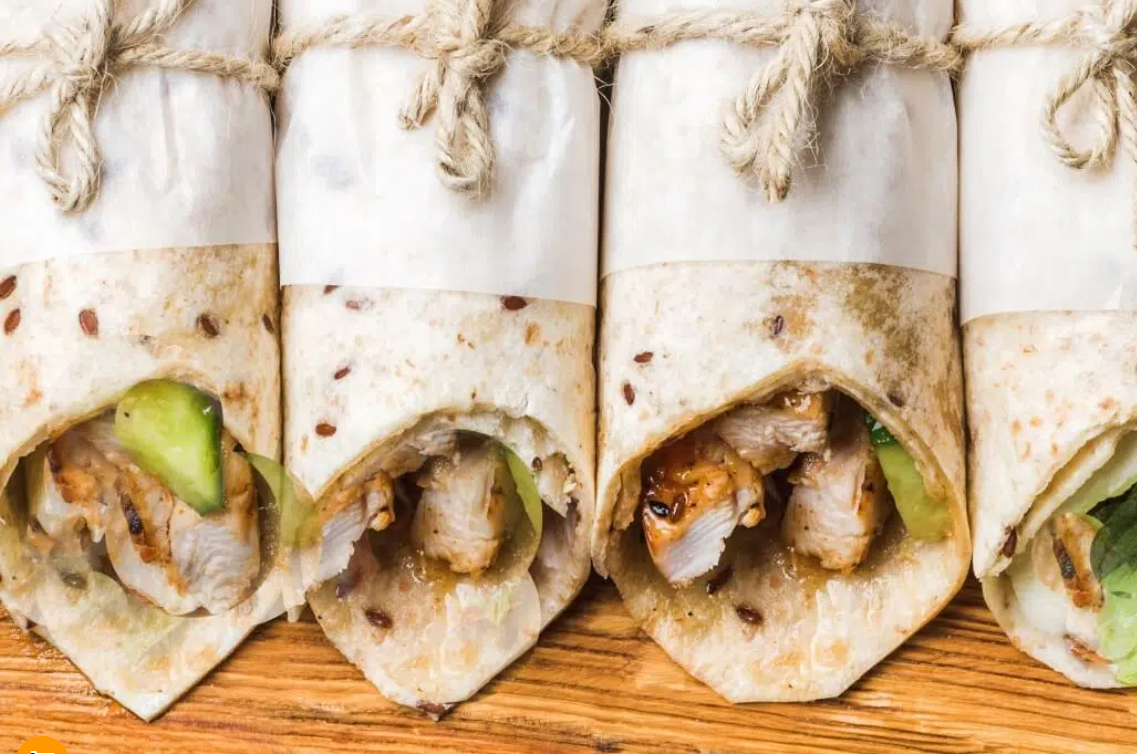 טורטיה במילוי חזה עוף מוקפץ