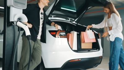 Vale a pena instalar wallbox em áreas comerciais com energia solar?
