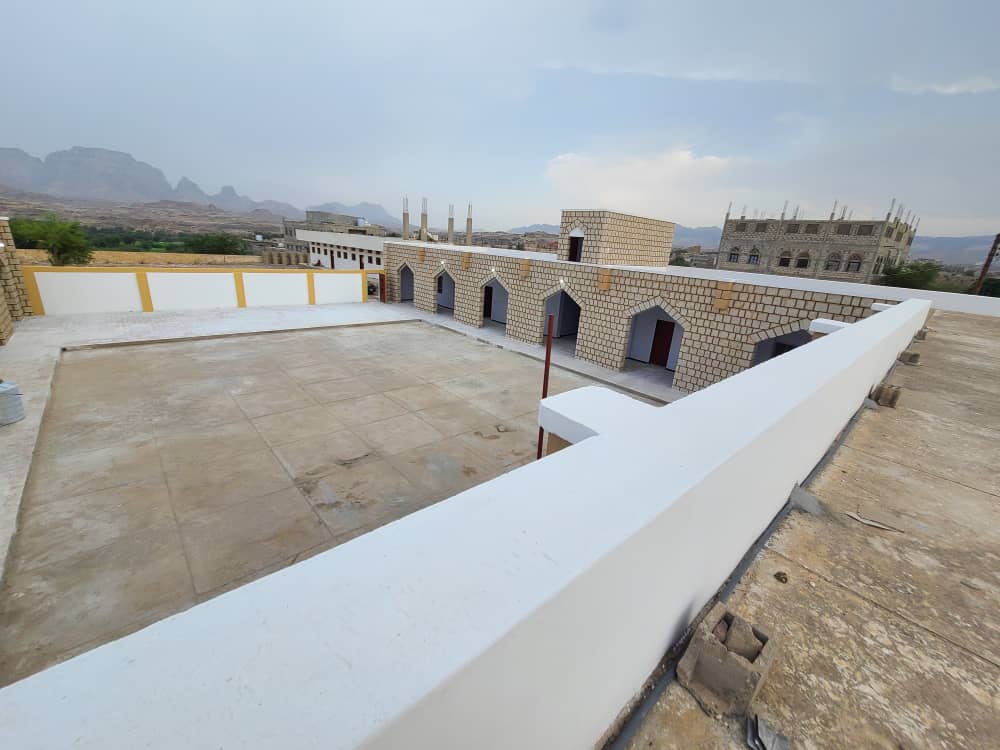 إعادة تأهيل ثانوية الشبلي حبان ضمن مشروع دعم التعليم بتمويل الإشقاء في الإمارات.