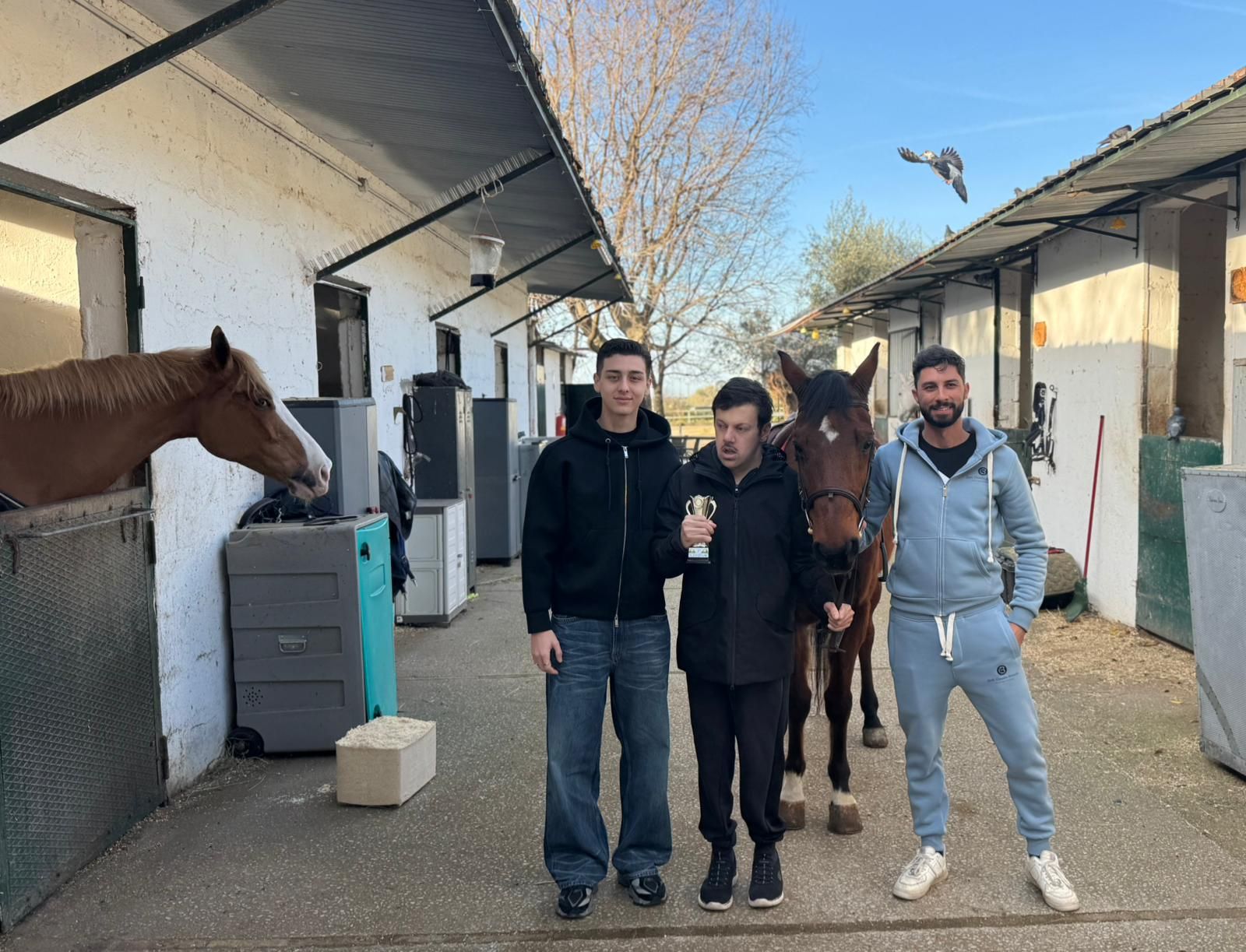 Luigi Zeno premia Davide Riccardelli: un momento di grande emozione al Centro Ippico “I Tifatini” Caserta