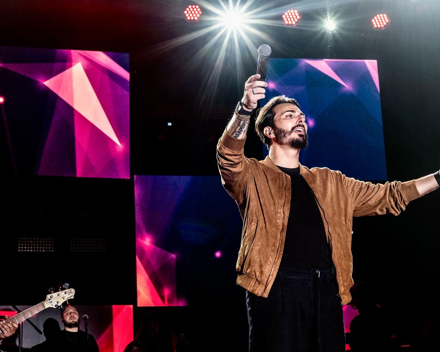 Tony Colombo all’Ippodromo di Agnano: il sogno da 30mila posti che cambia il live a Napoli