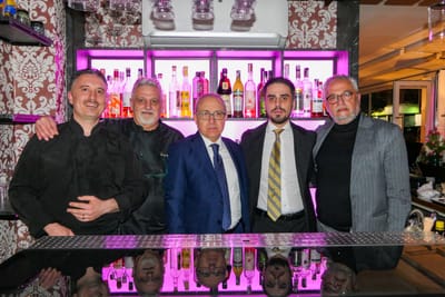 All’ Inaugurazione “Casa Clara 2.0” presenti esperti del settore  sommelier, giornalisti di enogastronomia, turismo e accoglienza.