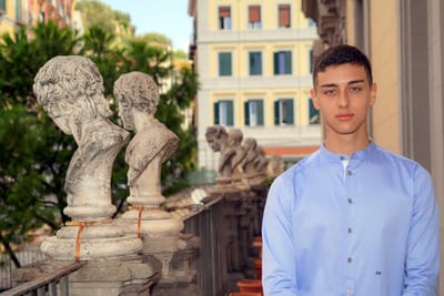 Luigi Zeno Testimonial 2025 del Festival “Bulli ed Eroi”: l’arte come voce contro il bullismo