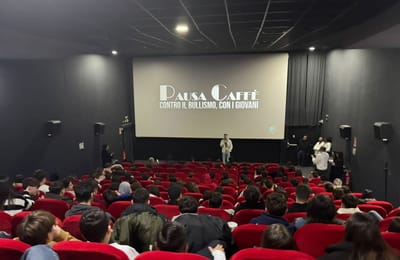 Pausa Caffè contro il Bullismo: Luigi Zeno e gli esperti incontrano gli studenti all’Auditorium della Provincia di Caserta