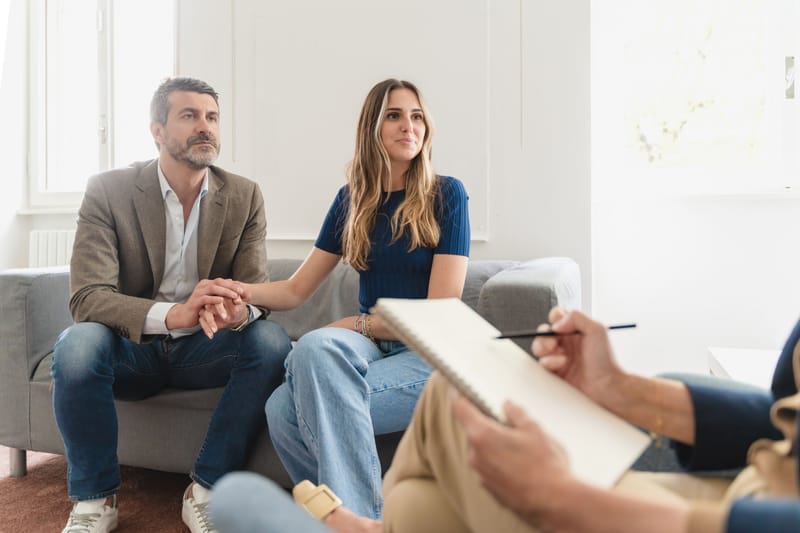 استشارات الحياة الزوجية والأسرة