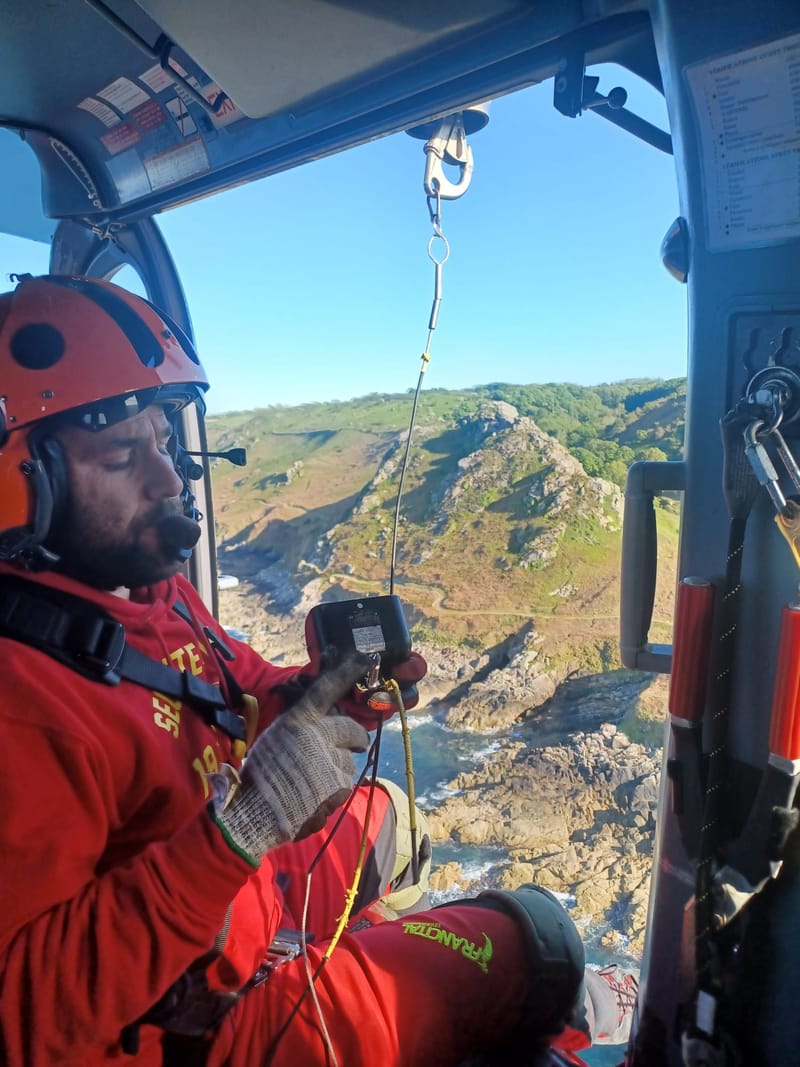 Secours d'une randonneuse