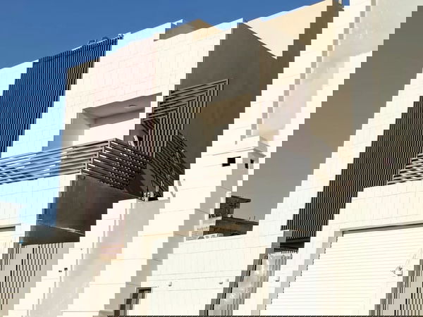 واجهات حديدية بتقنية الليزر: فخامة وجودة تدوم