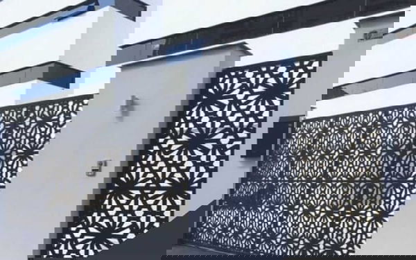 تسوير الأراضي: حلول هندسية لحماية الممتلكات والمشاريع